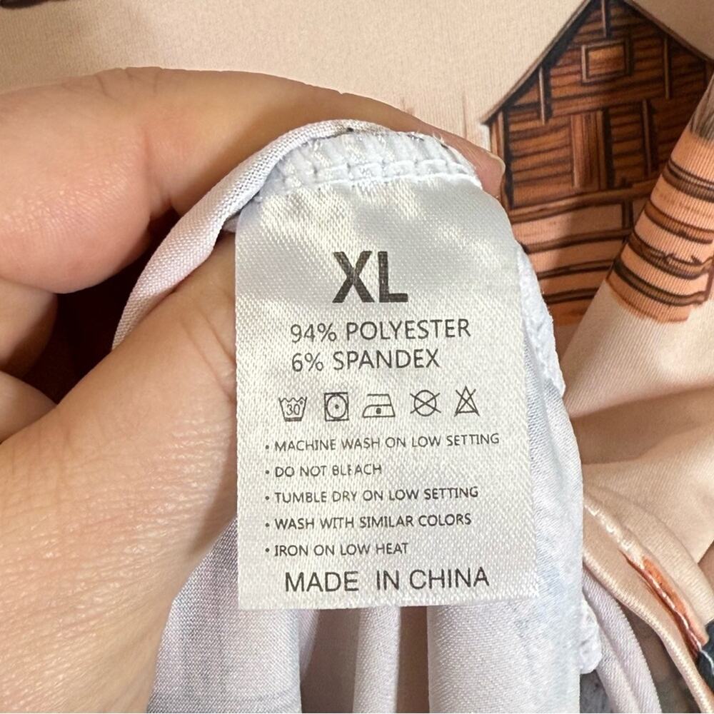 Western-Themed Pajama Top, Size XL. In good used condition! - Picture 4 of 5